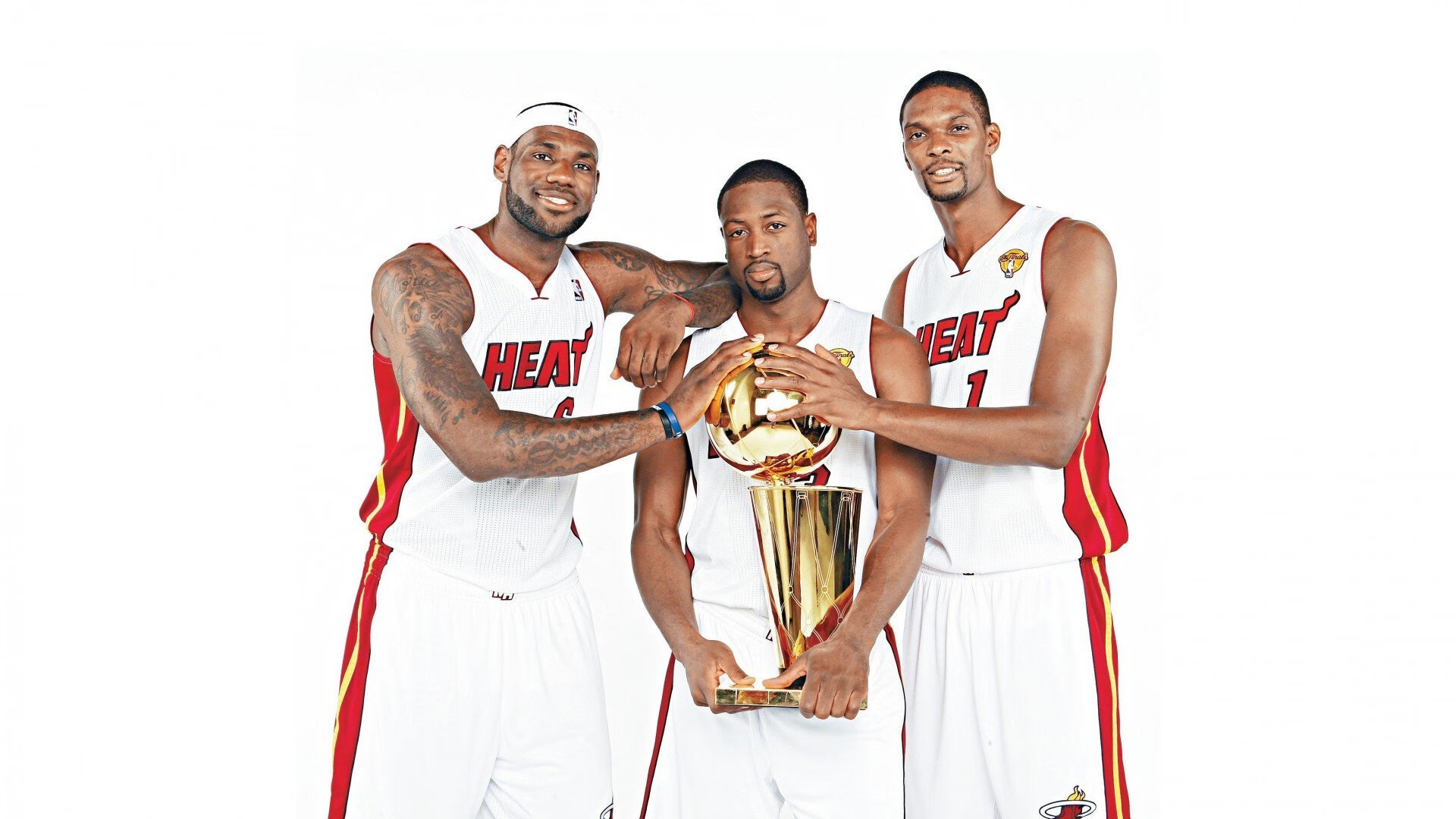  光明力量三部曲全攻略 